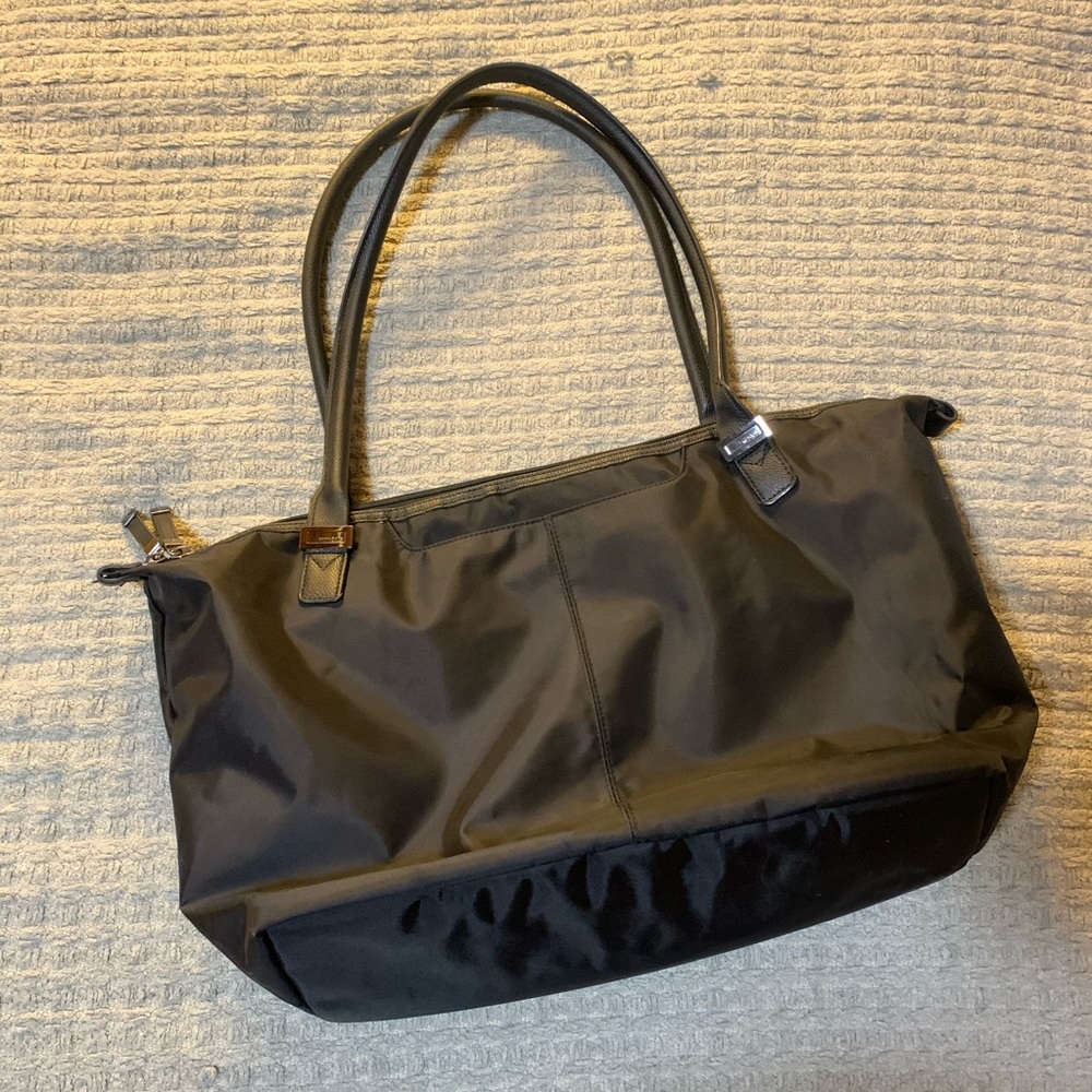 Samsonite carry-on travel bag